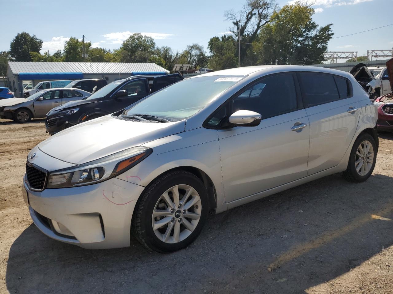 2017 KIA FORTE