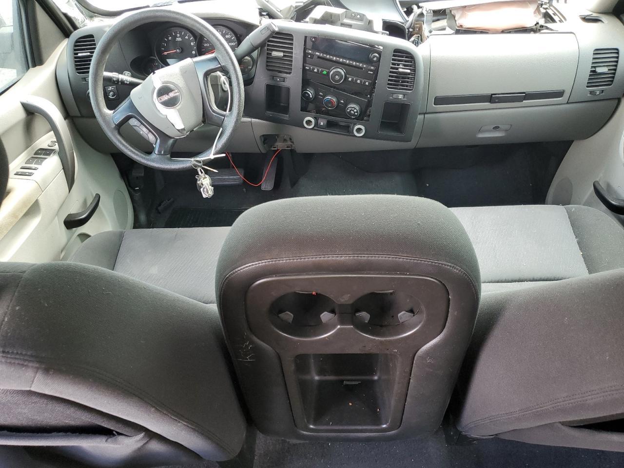 2010 GMC Sierra