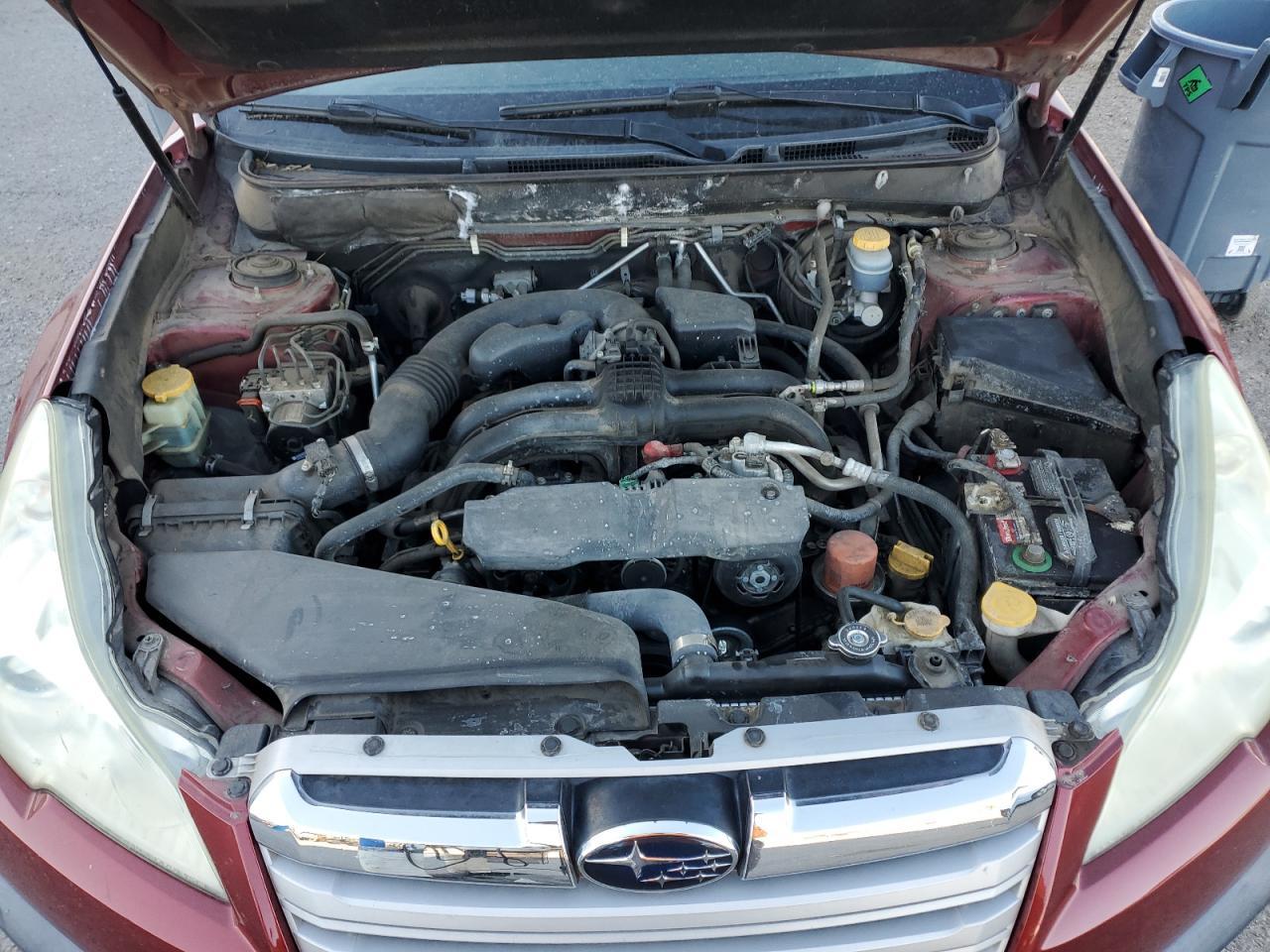 2014 SUBARU Outback
