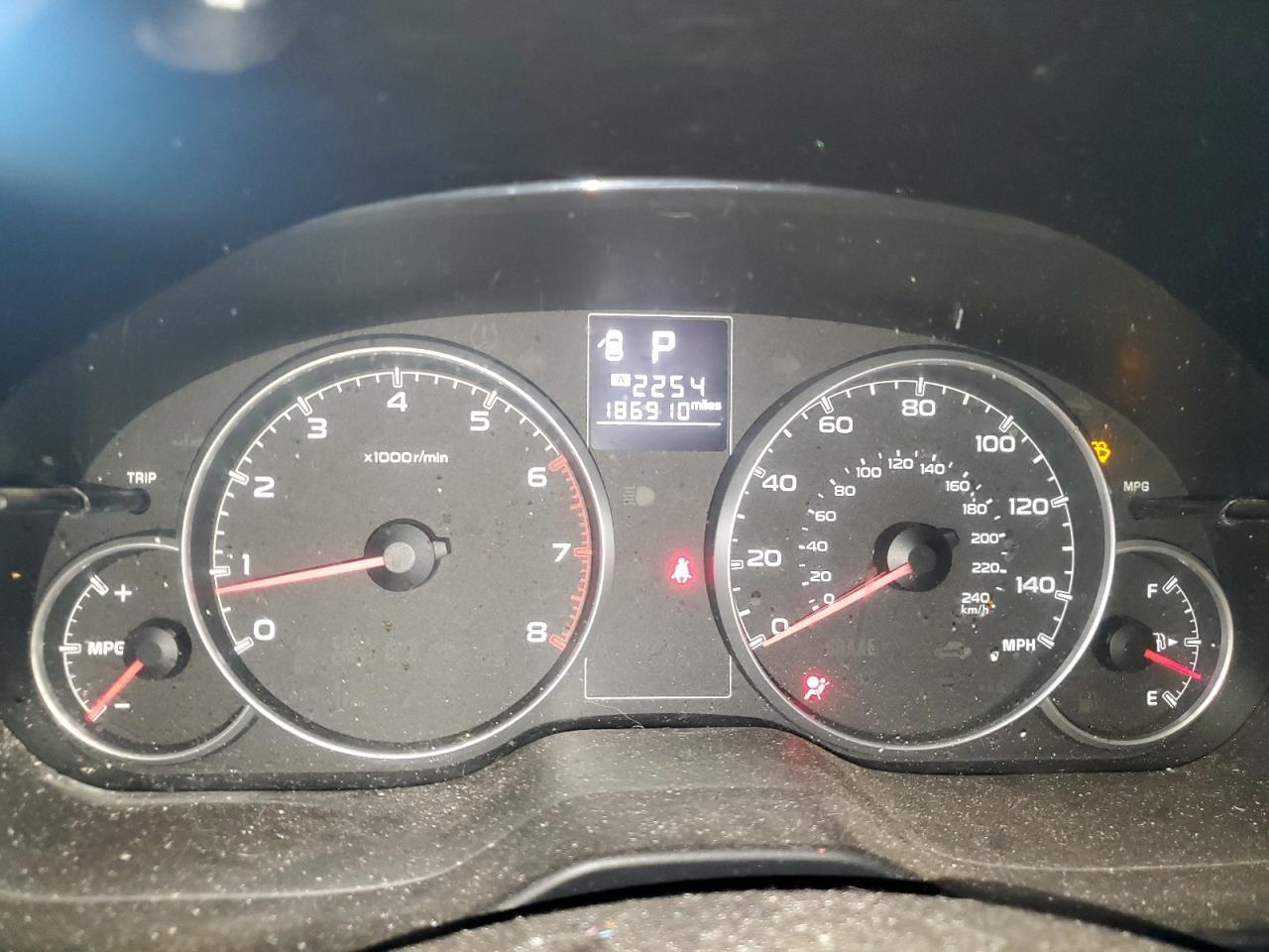 2013 SUBARU Legacy