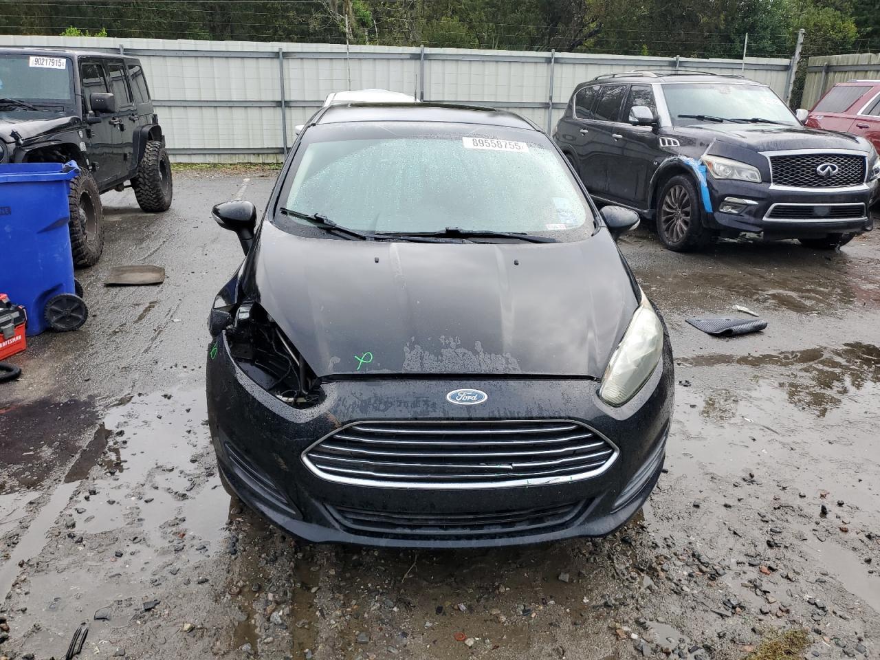 2016 FORD Fiesta