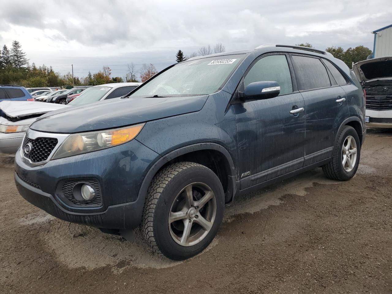 2011 KIA SORENTO