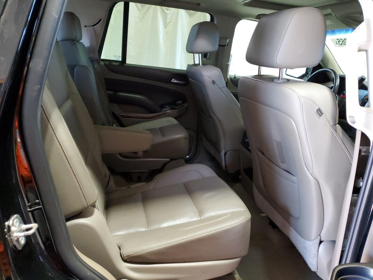 2016 CHEVROLET Tahoe