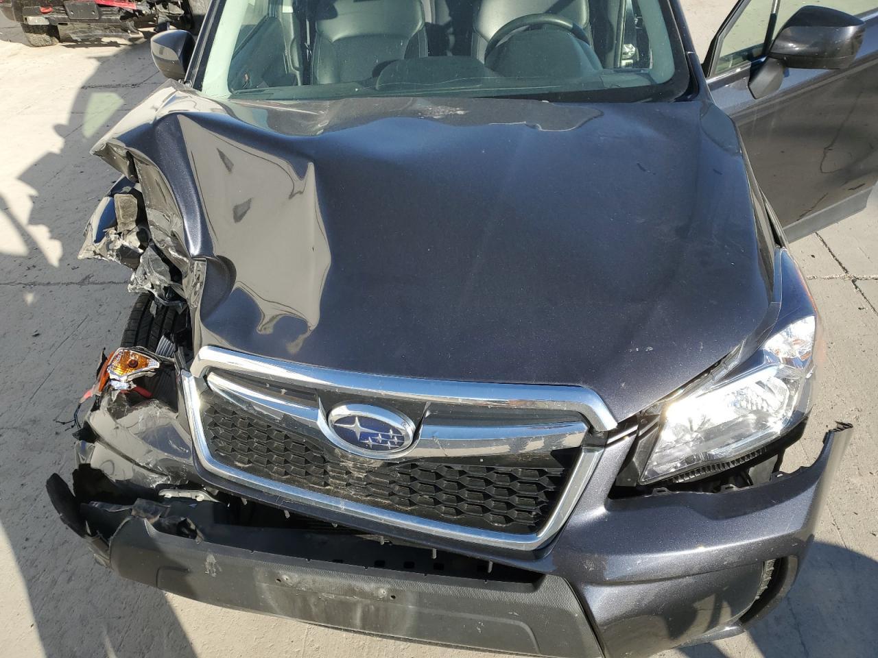 2016 SUBARU FORESTER