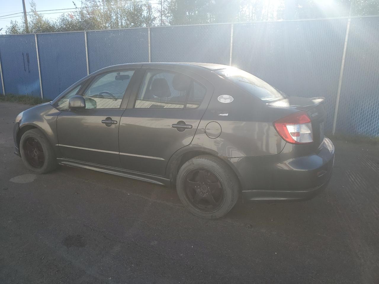 2011 SUZUKI SX4