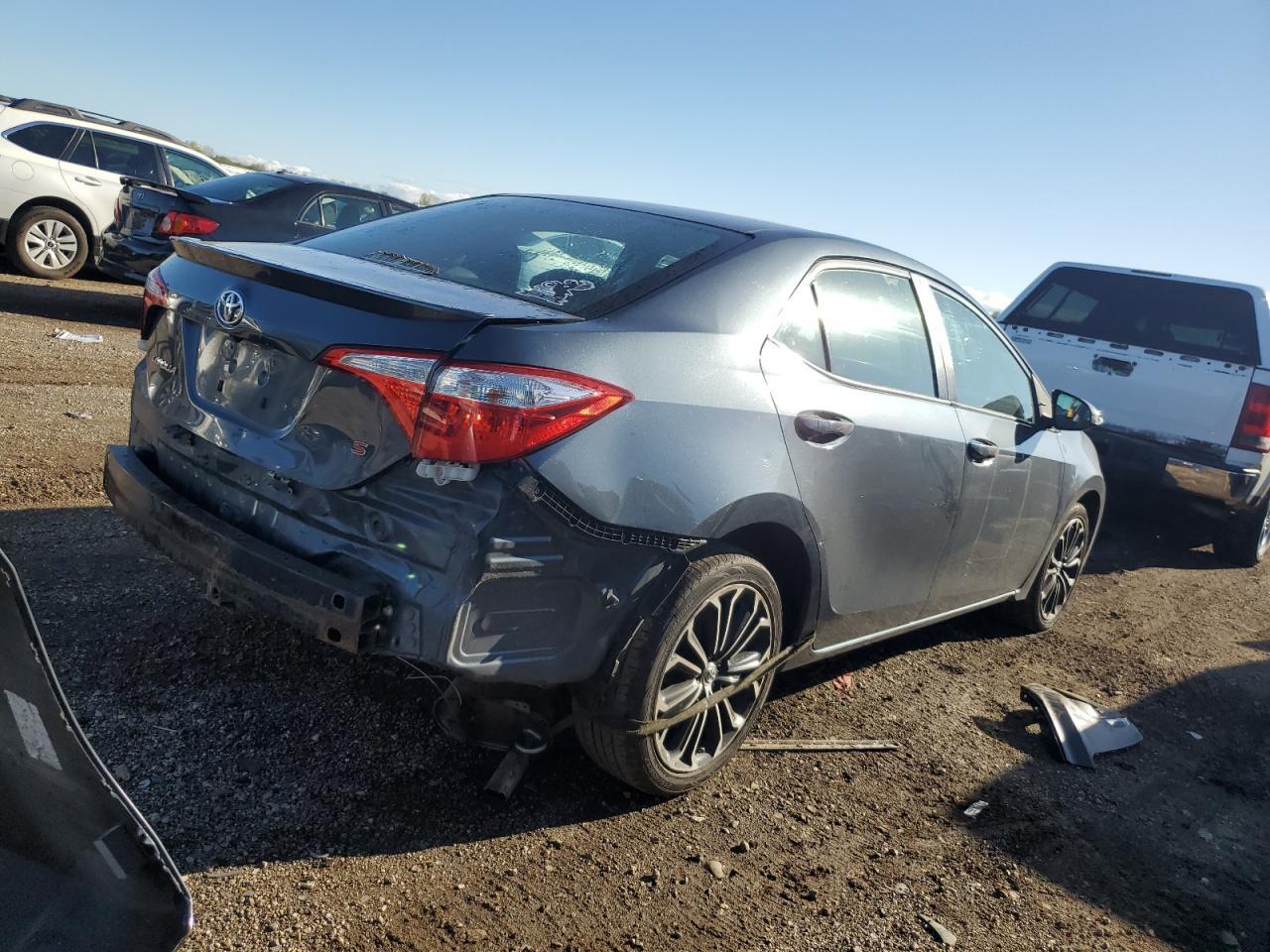 2015 TOYOTA COROLLA
