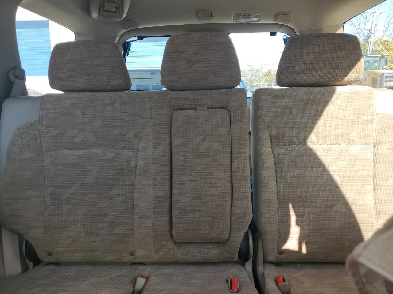 2004 HONDA CR-V