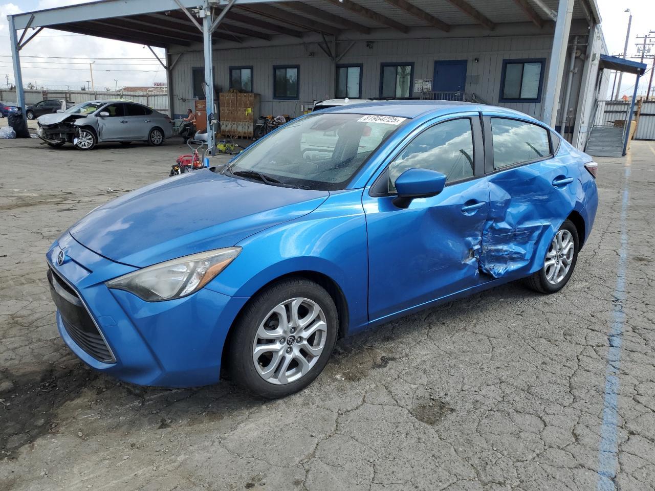 2016 TOYOTA SCION