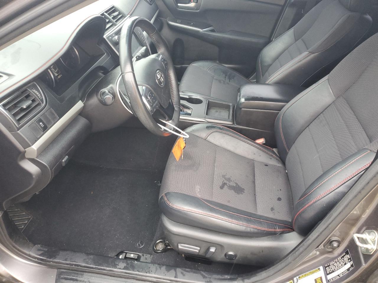 2017 TOYOTA CAMRY