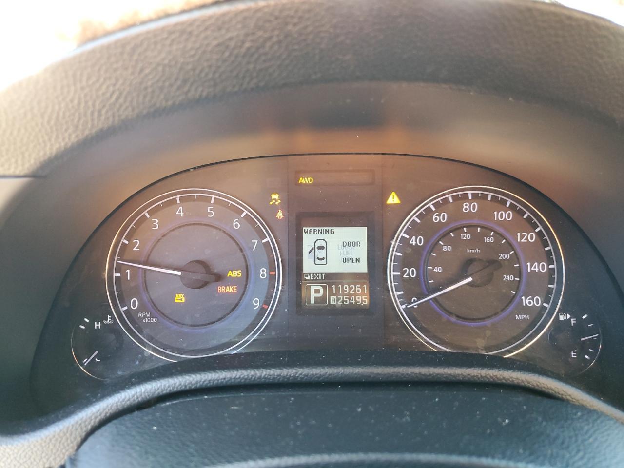 2011 INFINITI G37