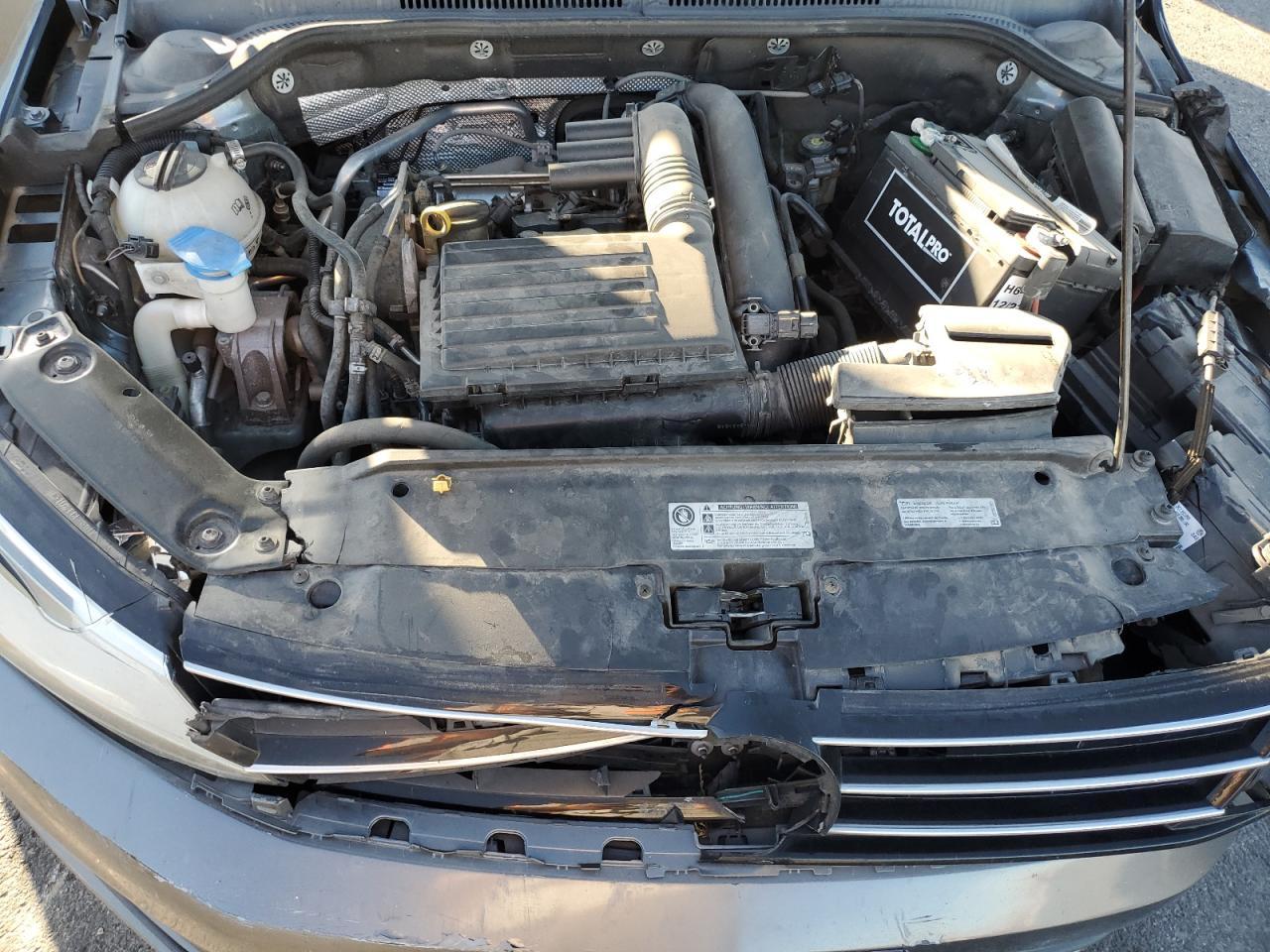 2016 VOLKSWAGEN JETTA