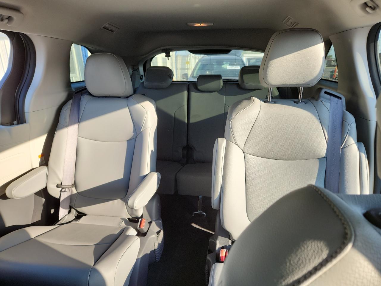 2022 TOYOTA SIENNA