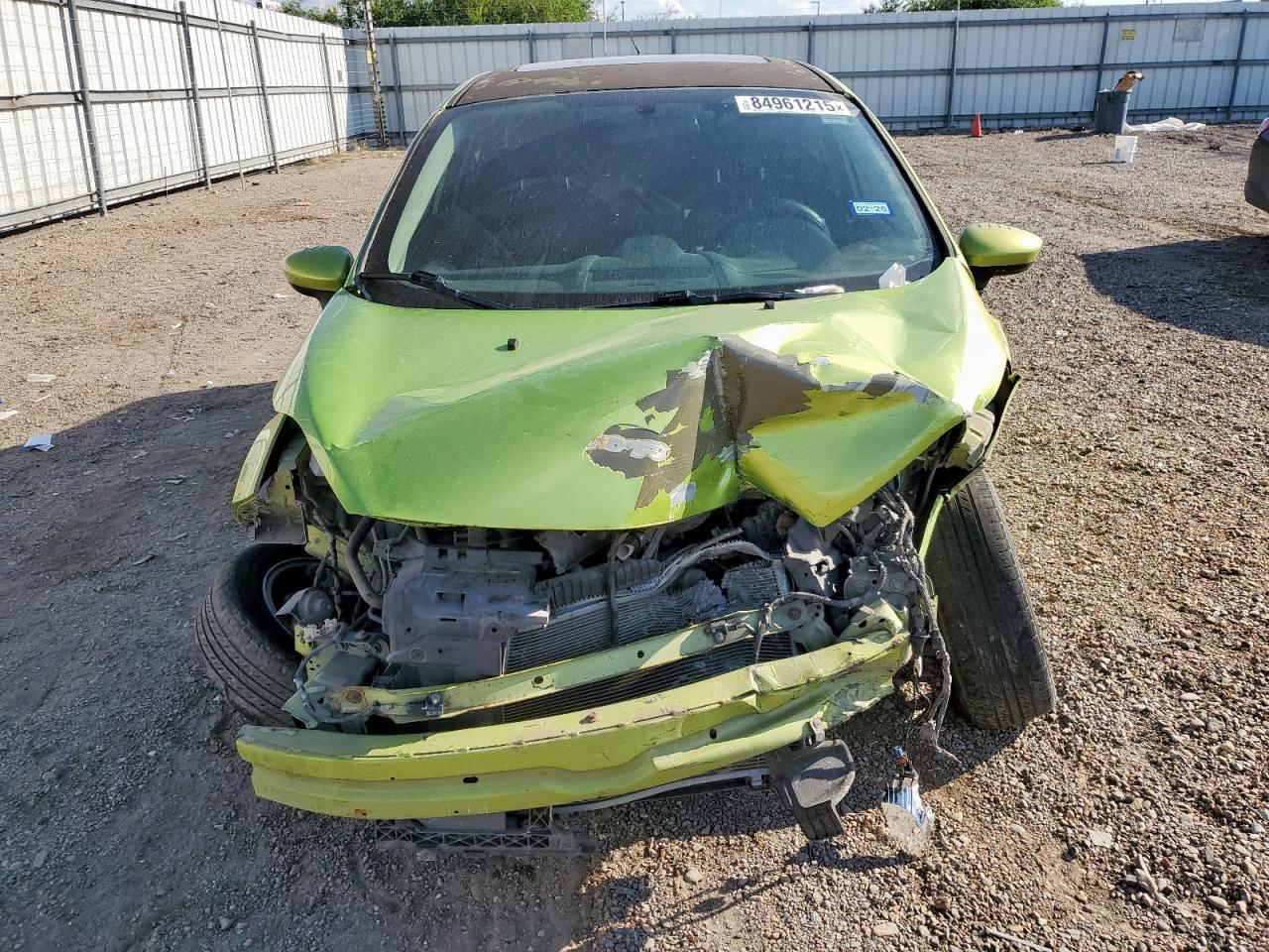 2011 FORD Fiesta