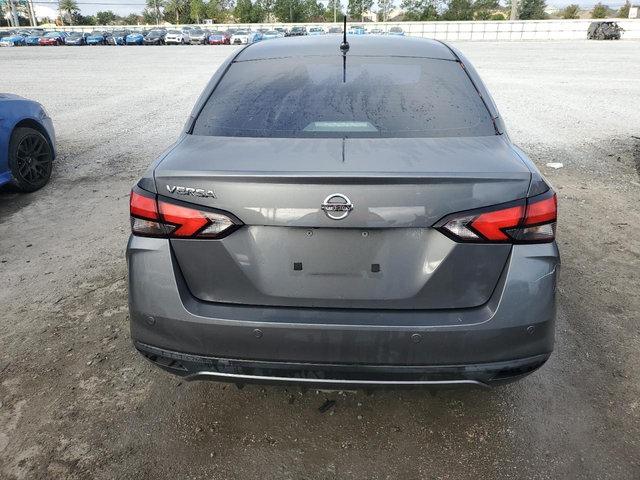 2021 NISSAN VERSA