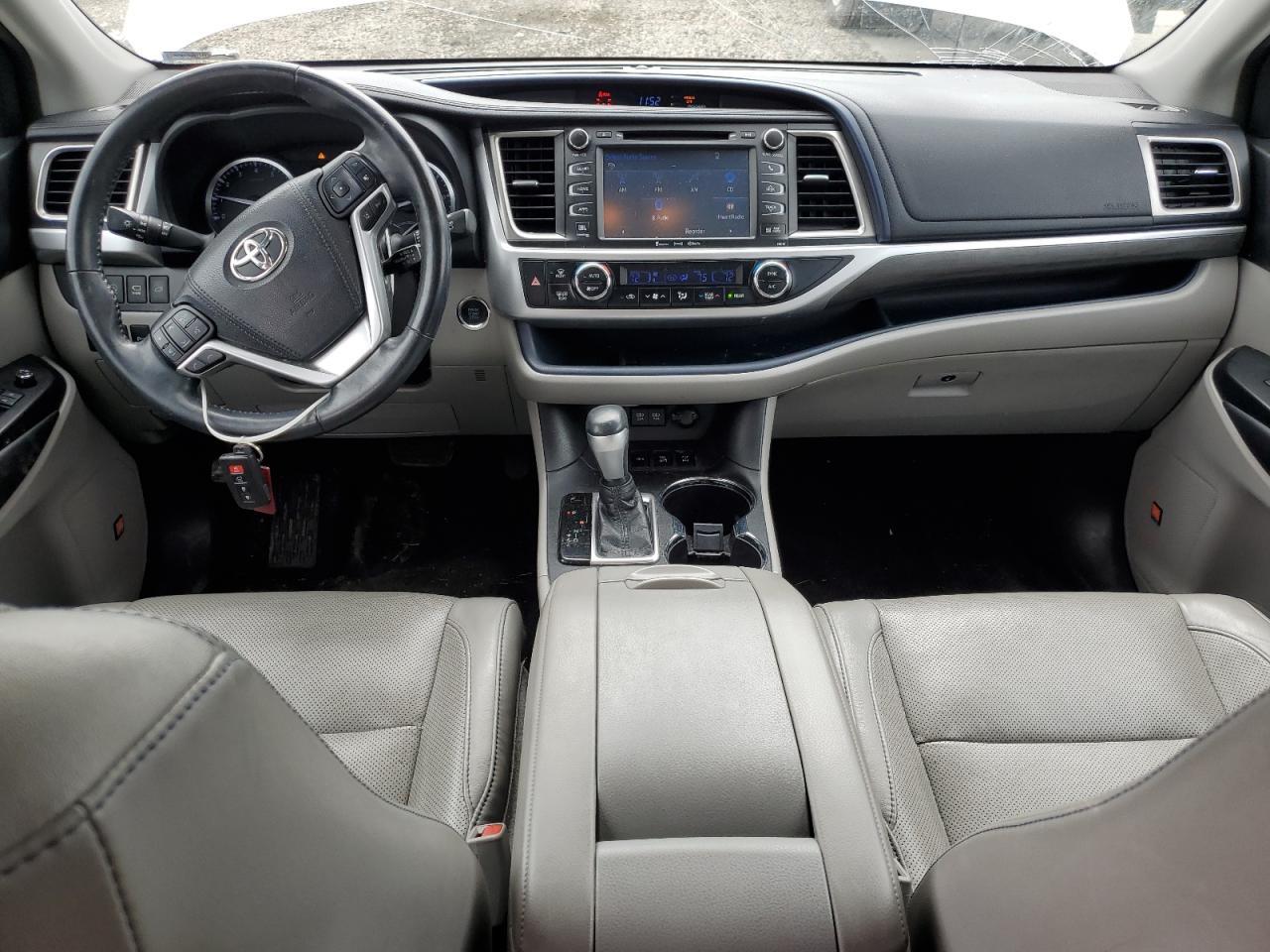 2018 TOYOTA HIGHLANDER