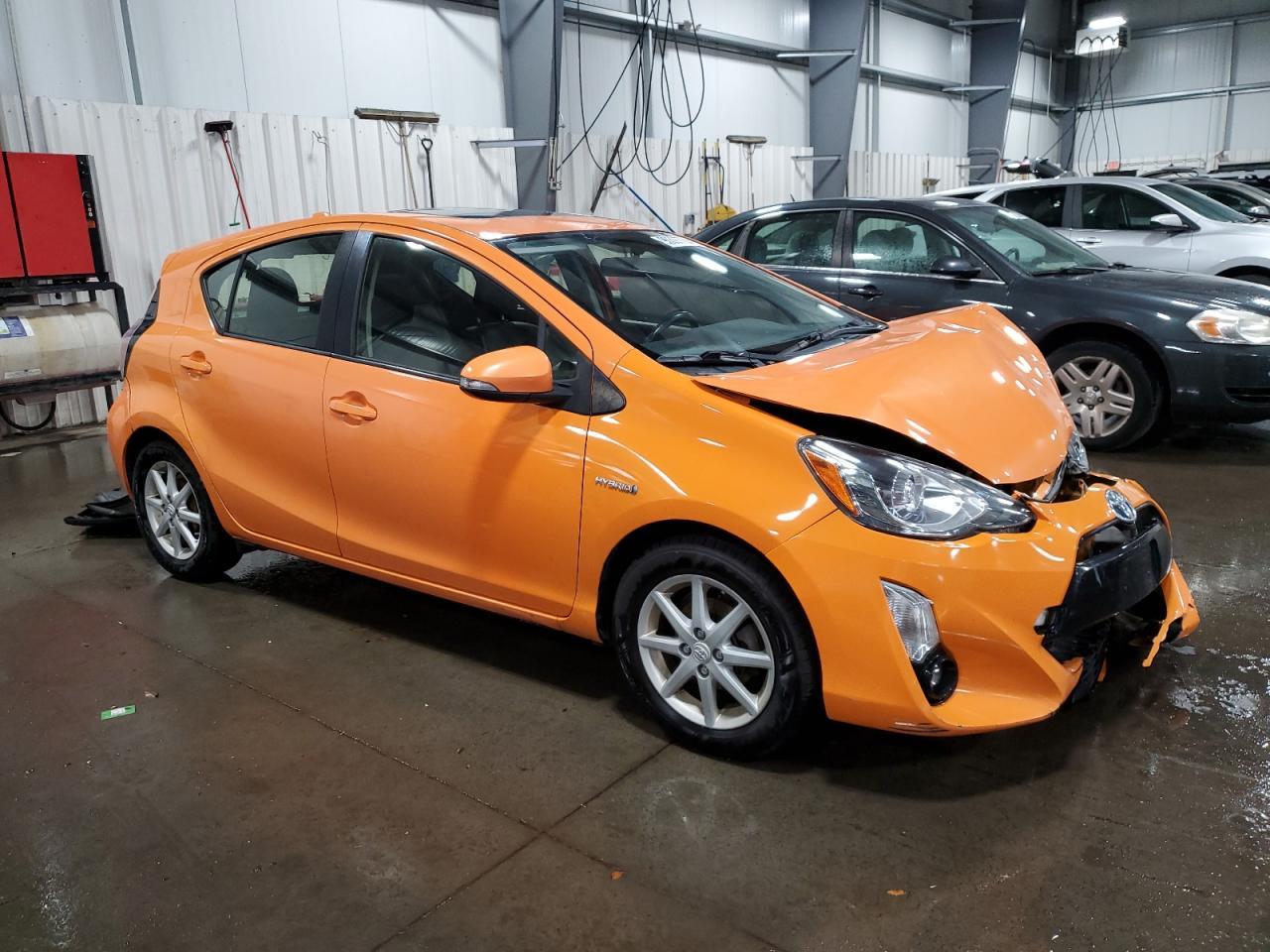 2015 TOYOTA Prius c