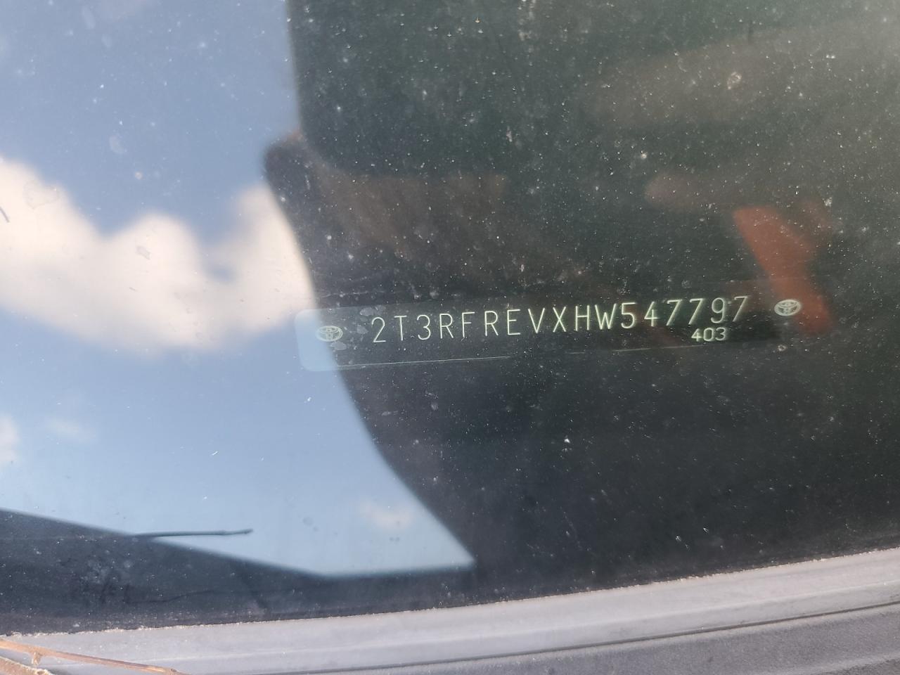 2017 TOYOTA RAV4