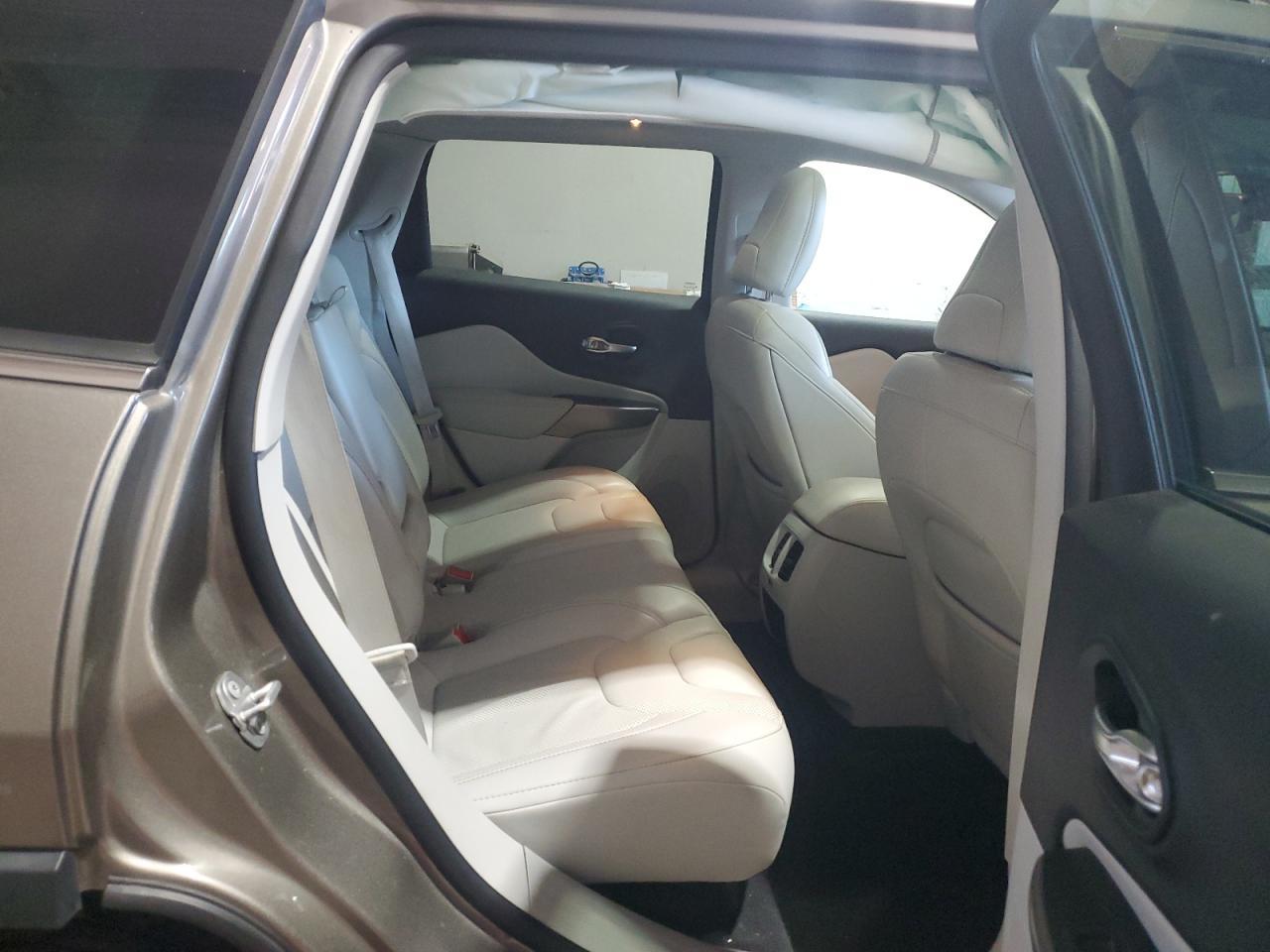 2021 JEEP CHEROKEE