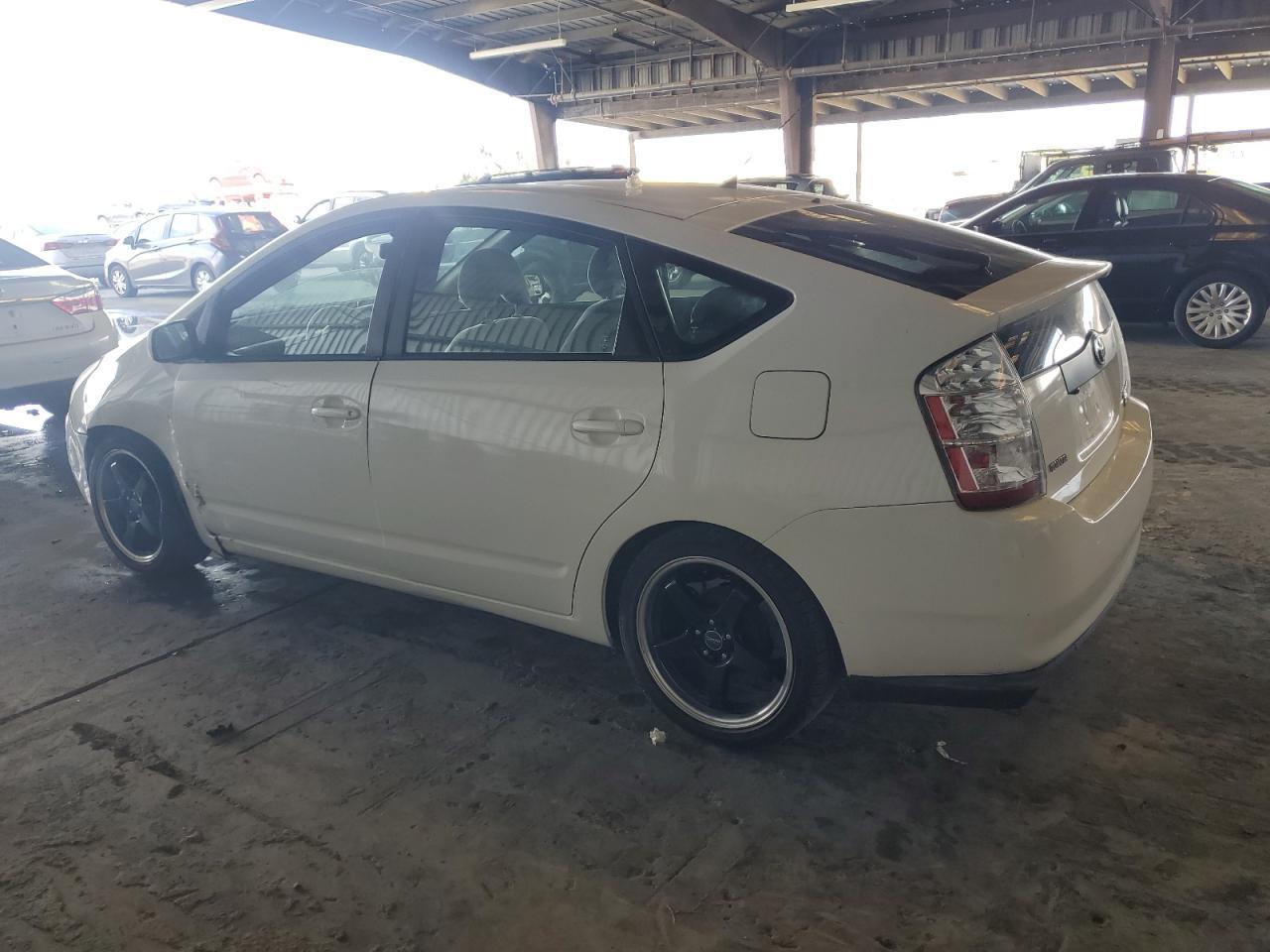 2004 TOYOTA PRIUS