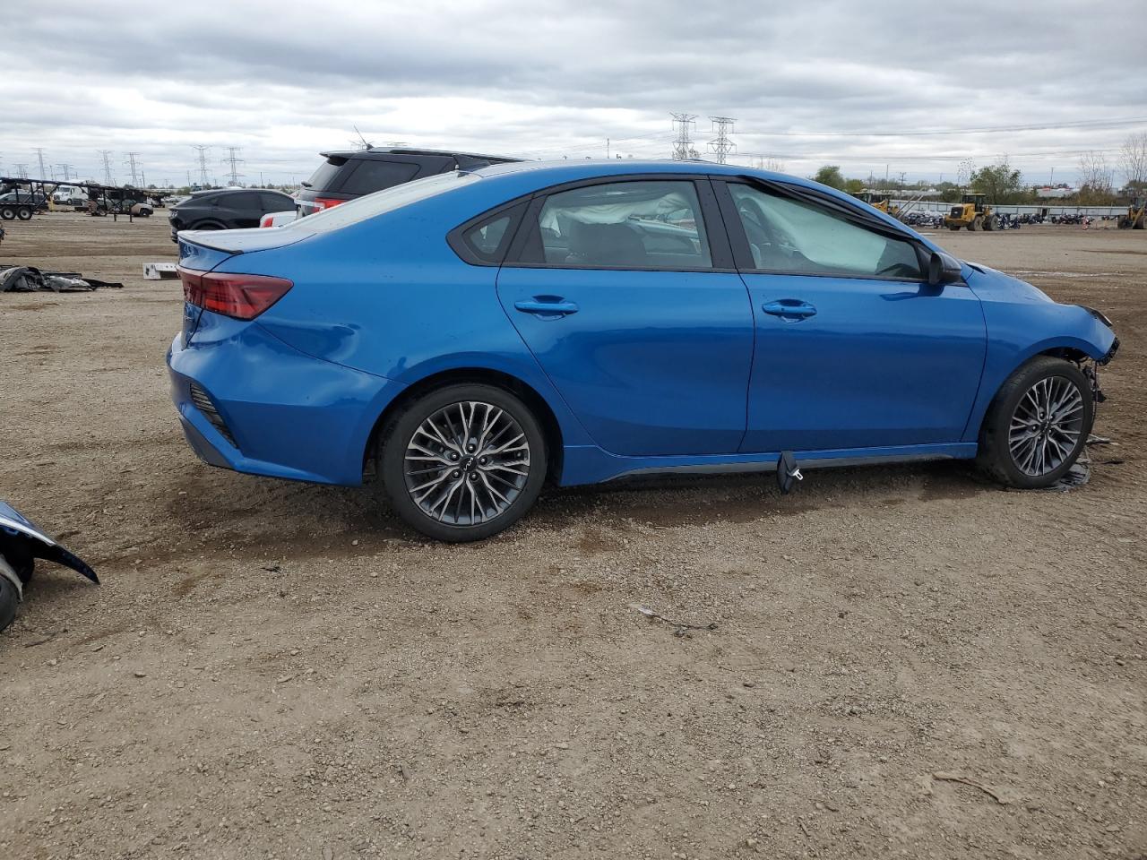 2023 KIA FORTE