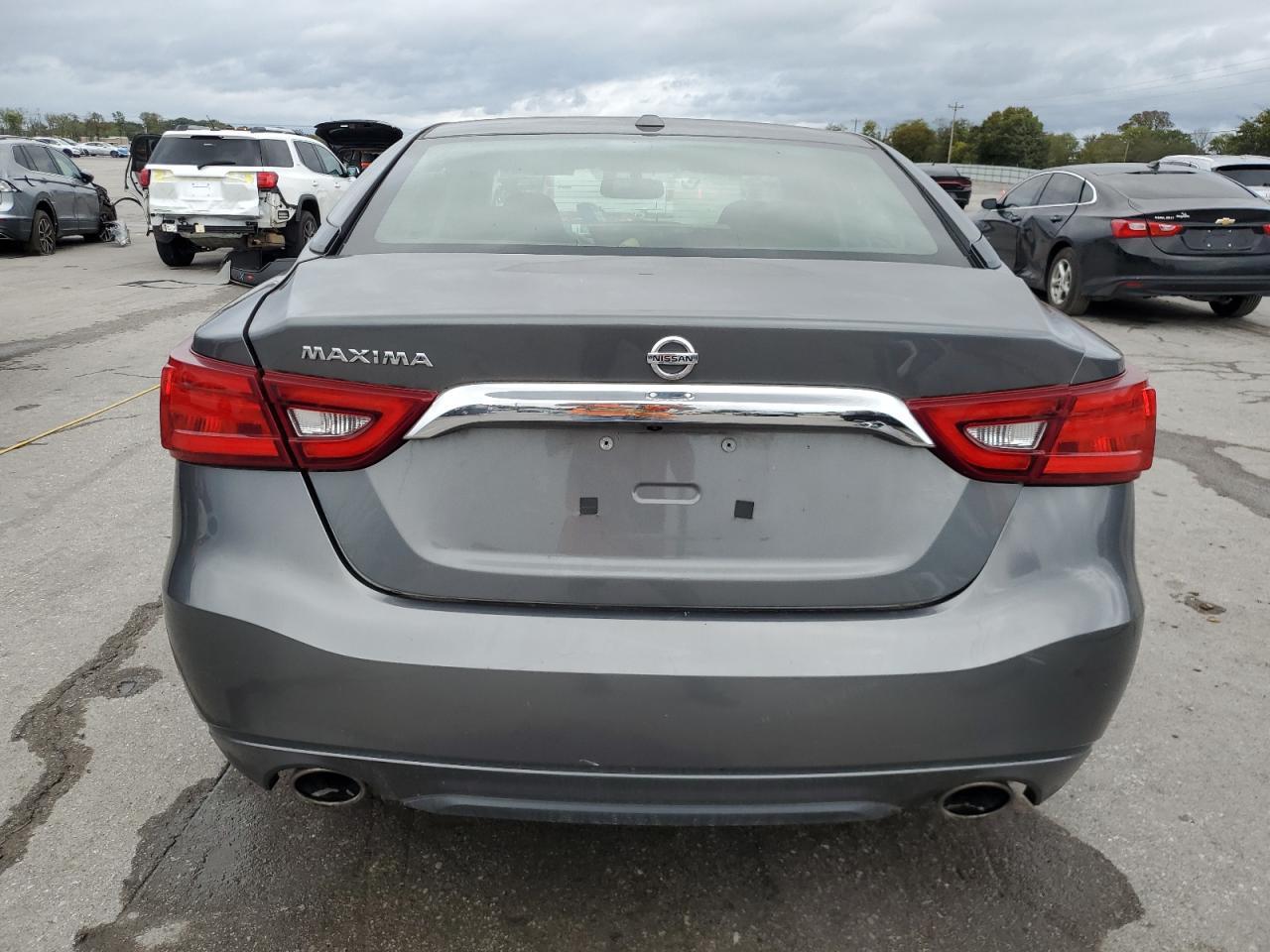 2017 NISSAN Maxima