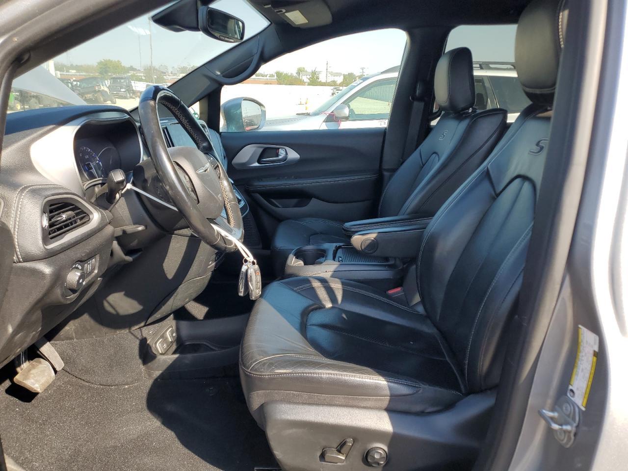 2021 CHRYSLER Pacifica