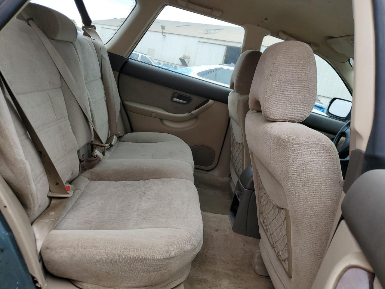 2002 SUBARU Legacy