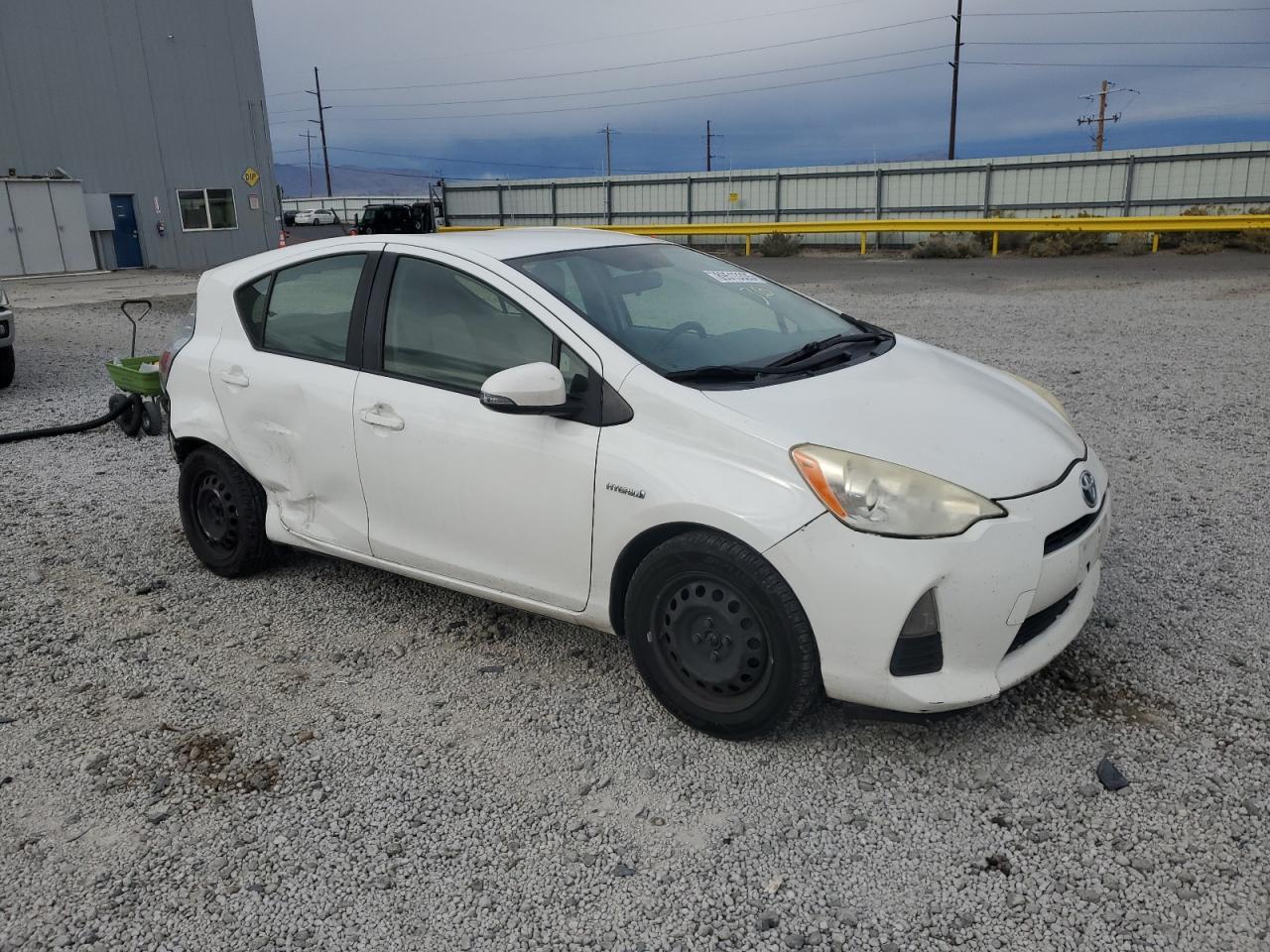 2013 TOYOTA Prius c