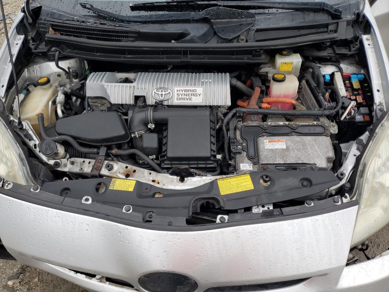 2011 TOYOTA PRIUS