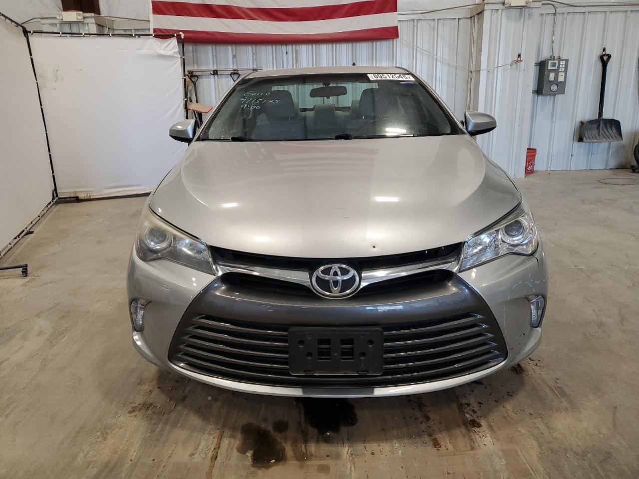 2016 TOYOTA CAMRY