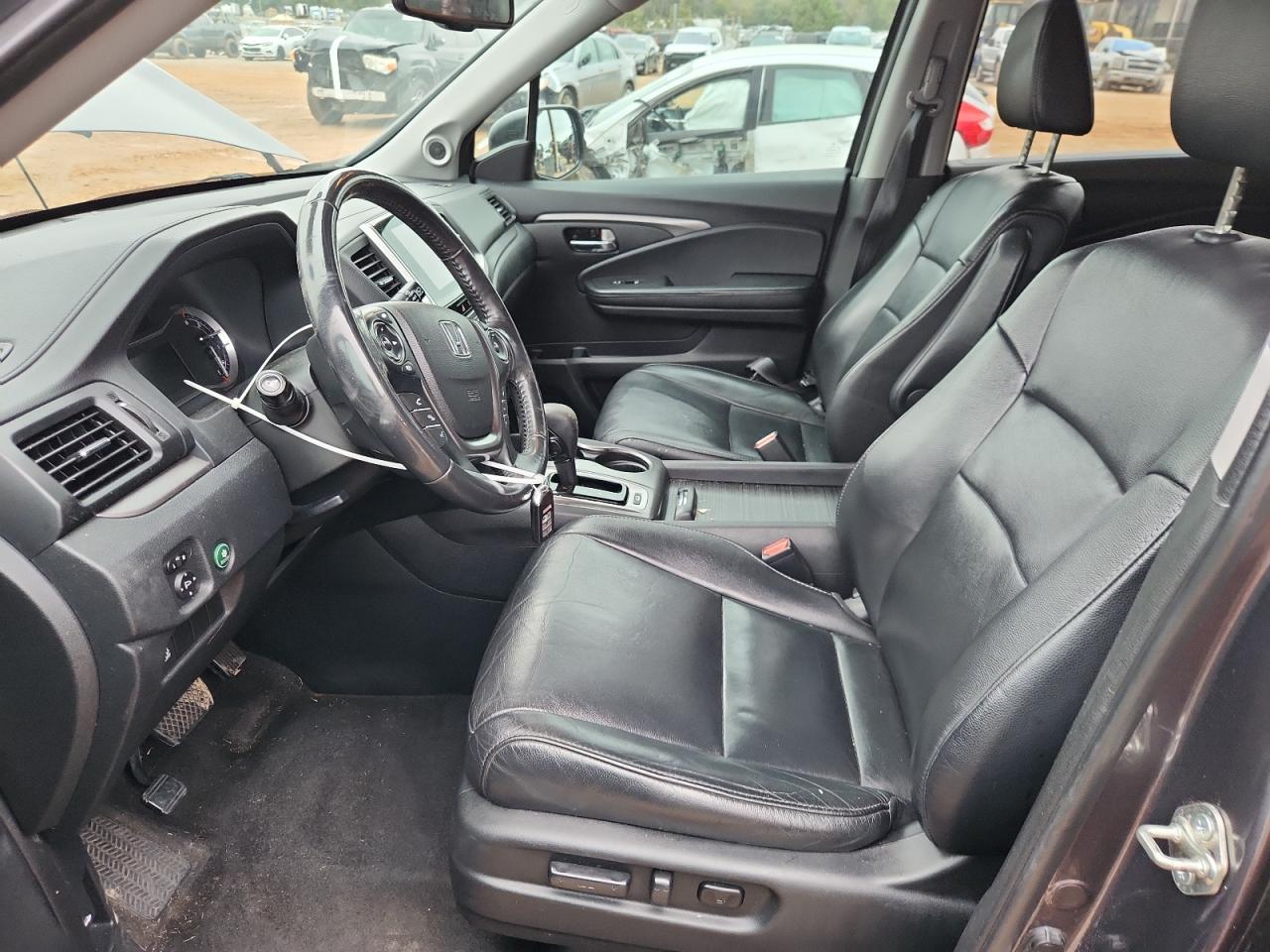 2017 HONDA PILOT