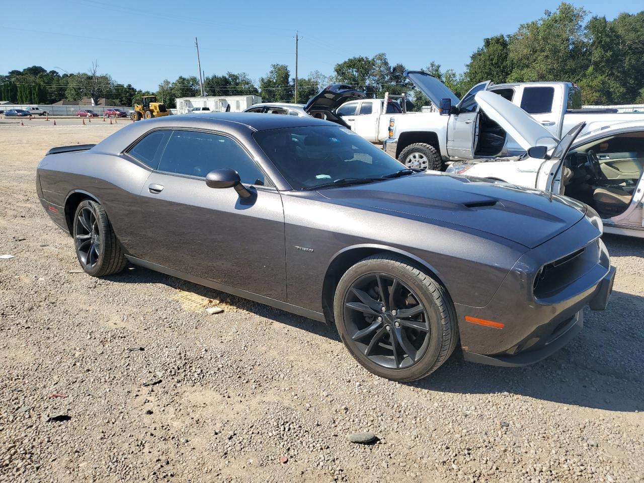 2016 DODGE Challenger