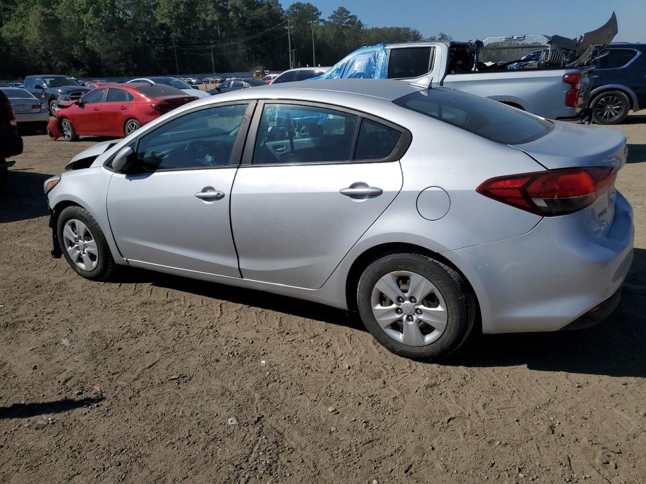 2017 KIA FORTE