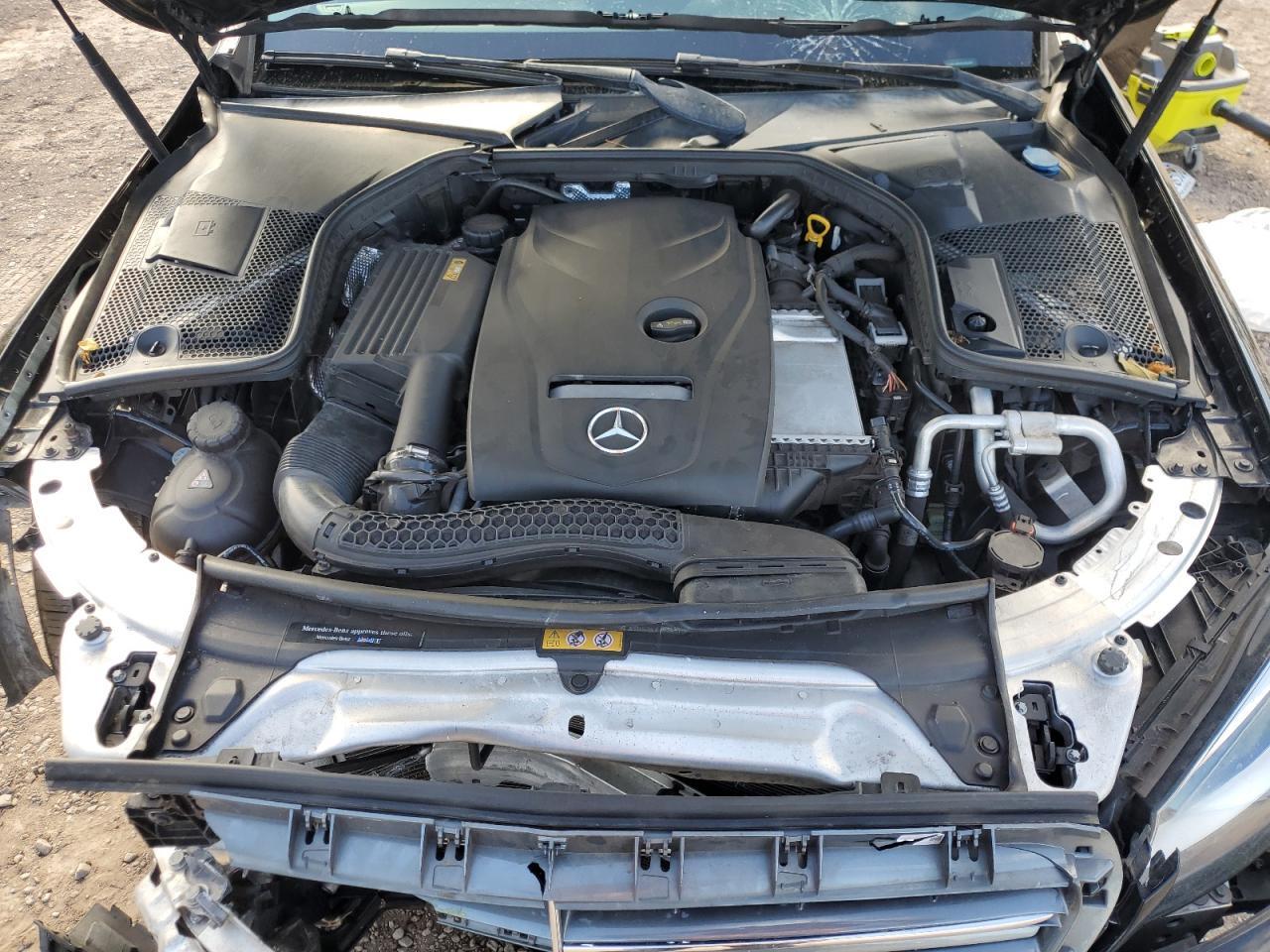 2016 MERCEDES-BENZ C-CLASS