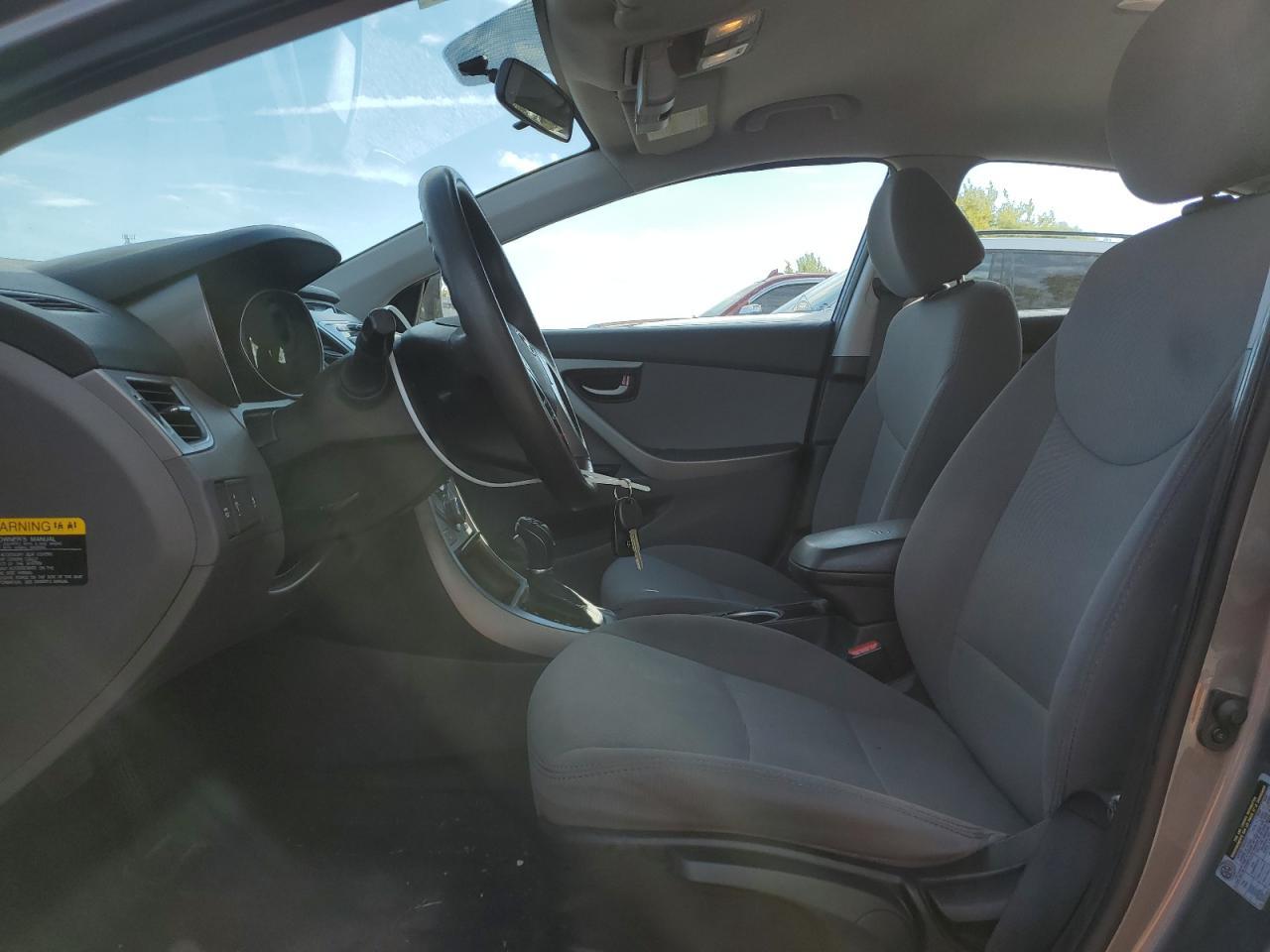 2014 HYUNDAI ELANTRA