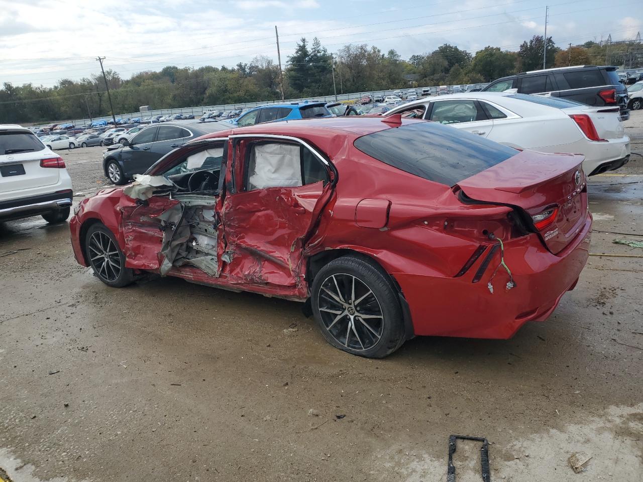 2022 TOYOTA CAMRY