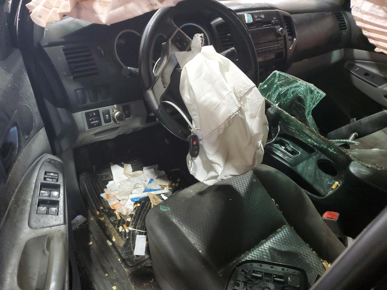 2012 TOYOTA TACOMA