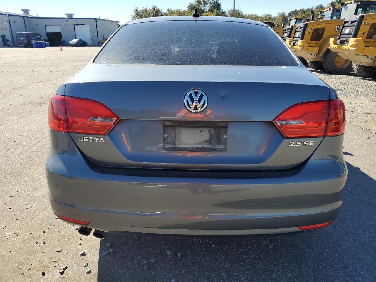 2013 VOLKSWAGEN JETTA