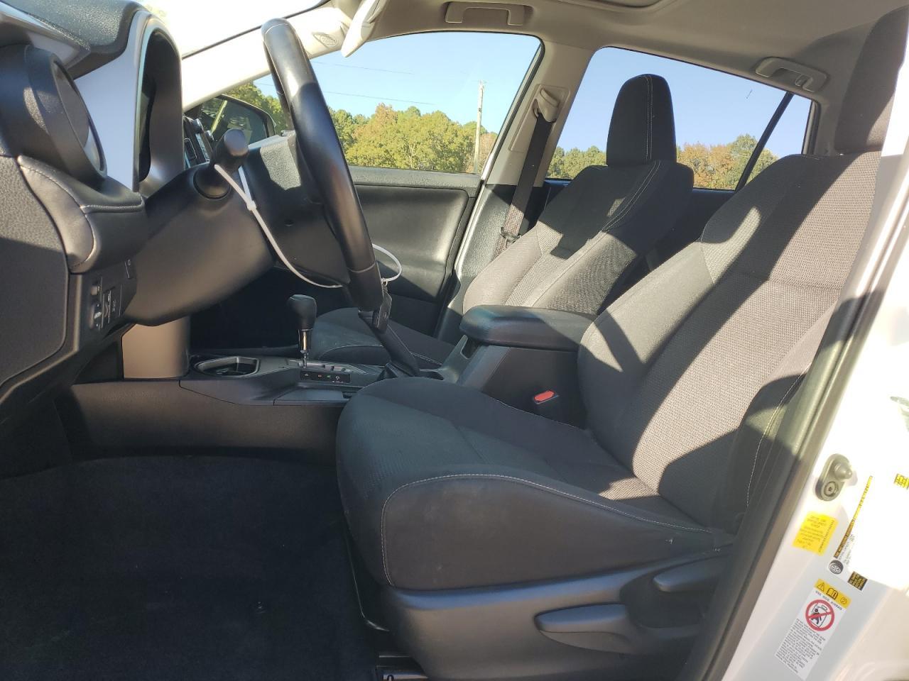 2017 TOYOTA RAV4