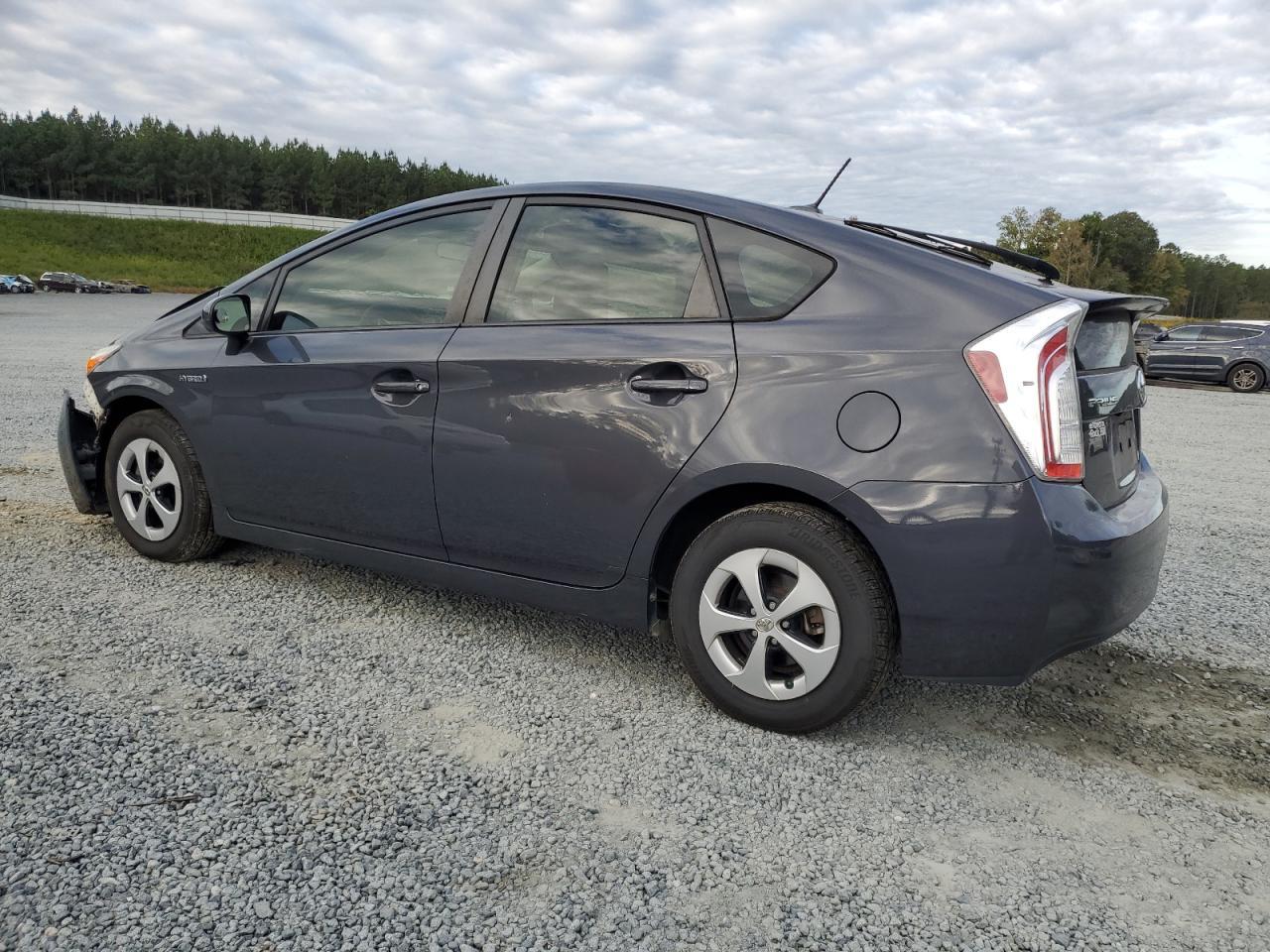 2015 TOYOTA PRIUS