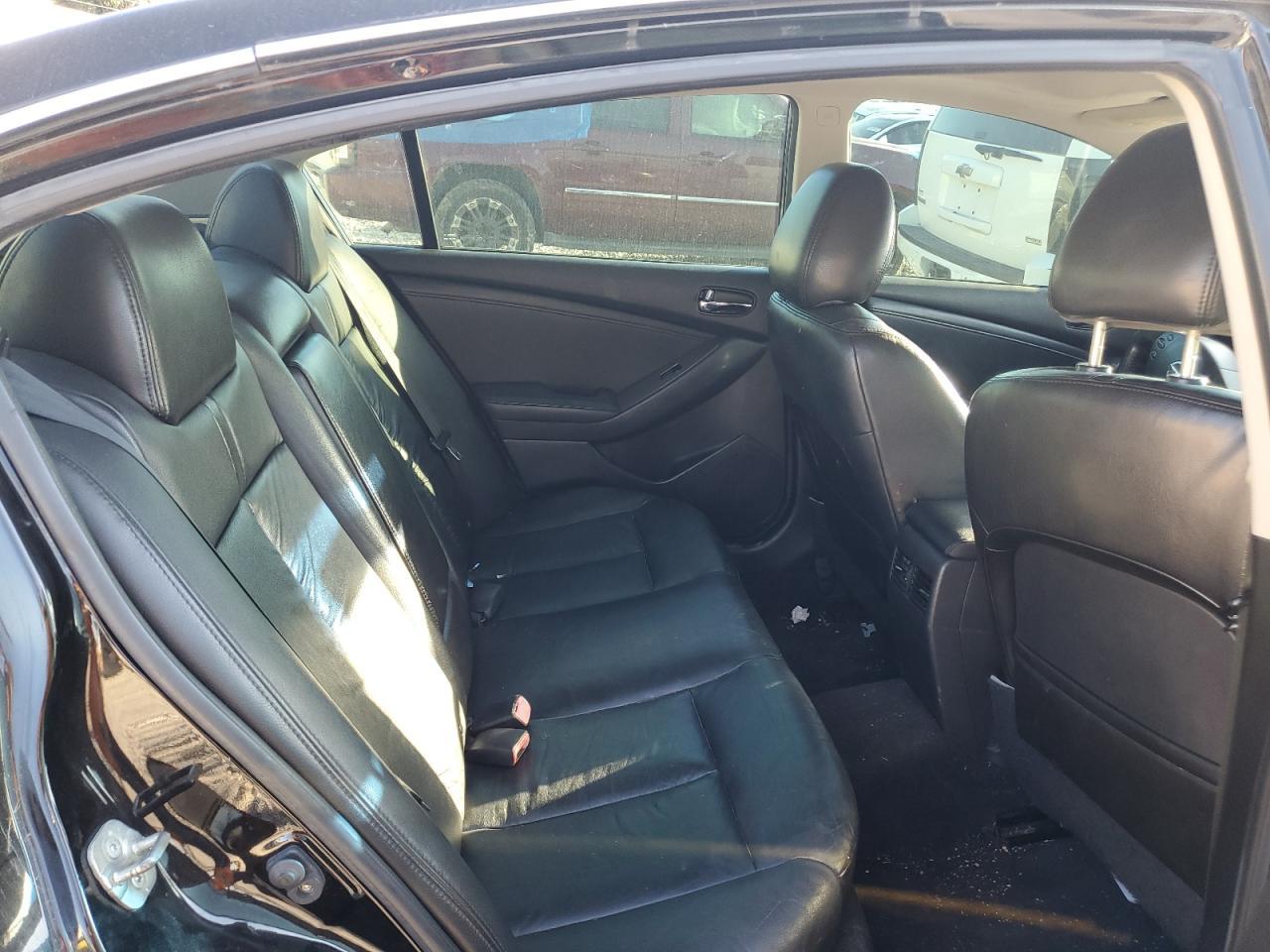 2011 NISSAN ALTIMA