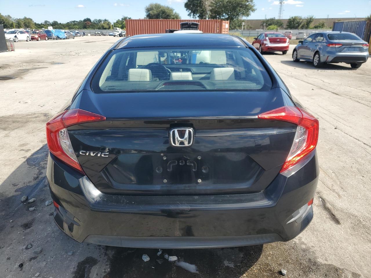 2018 HONDA CIVIC