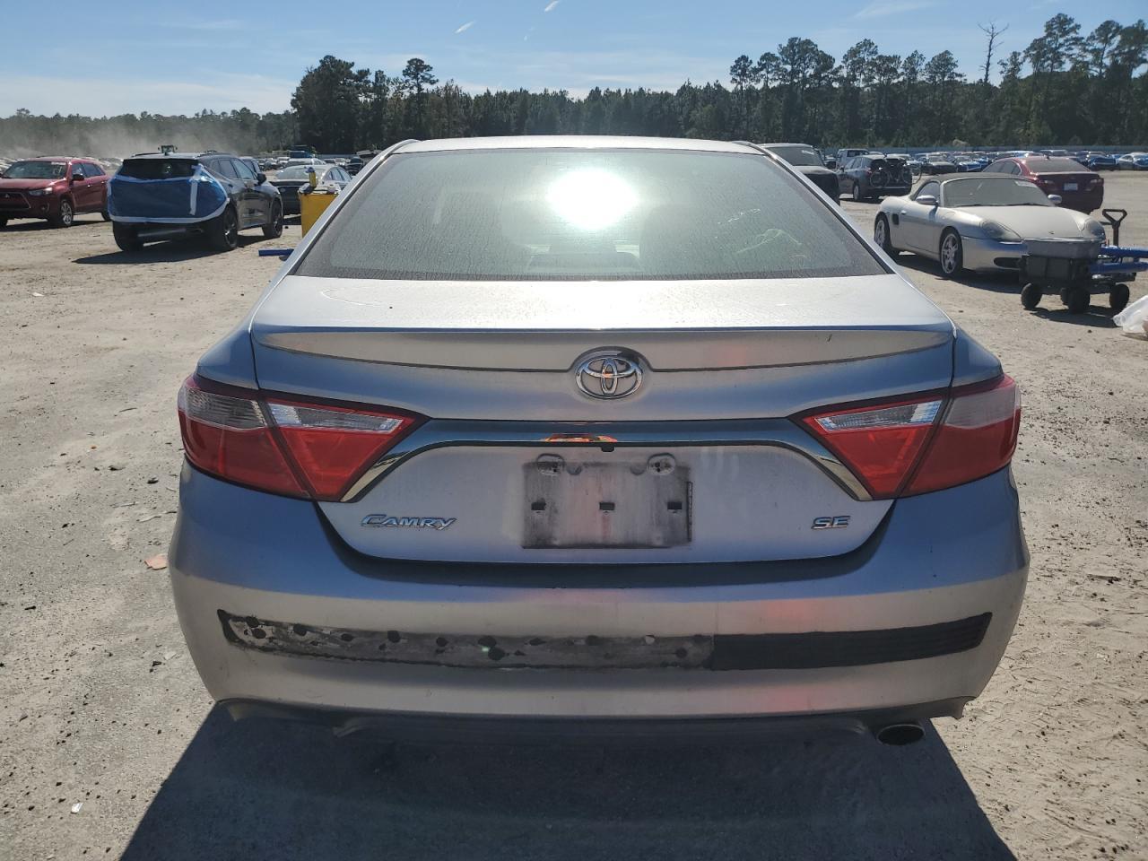 2017 TOYOTA CAMRY