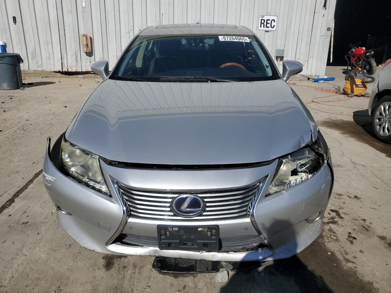 2013 LEXUS ES 300H