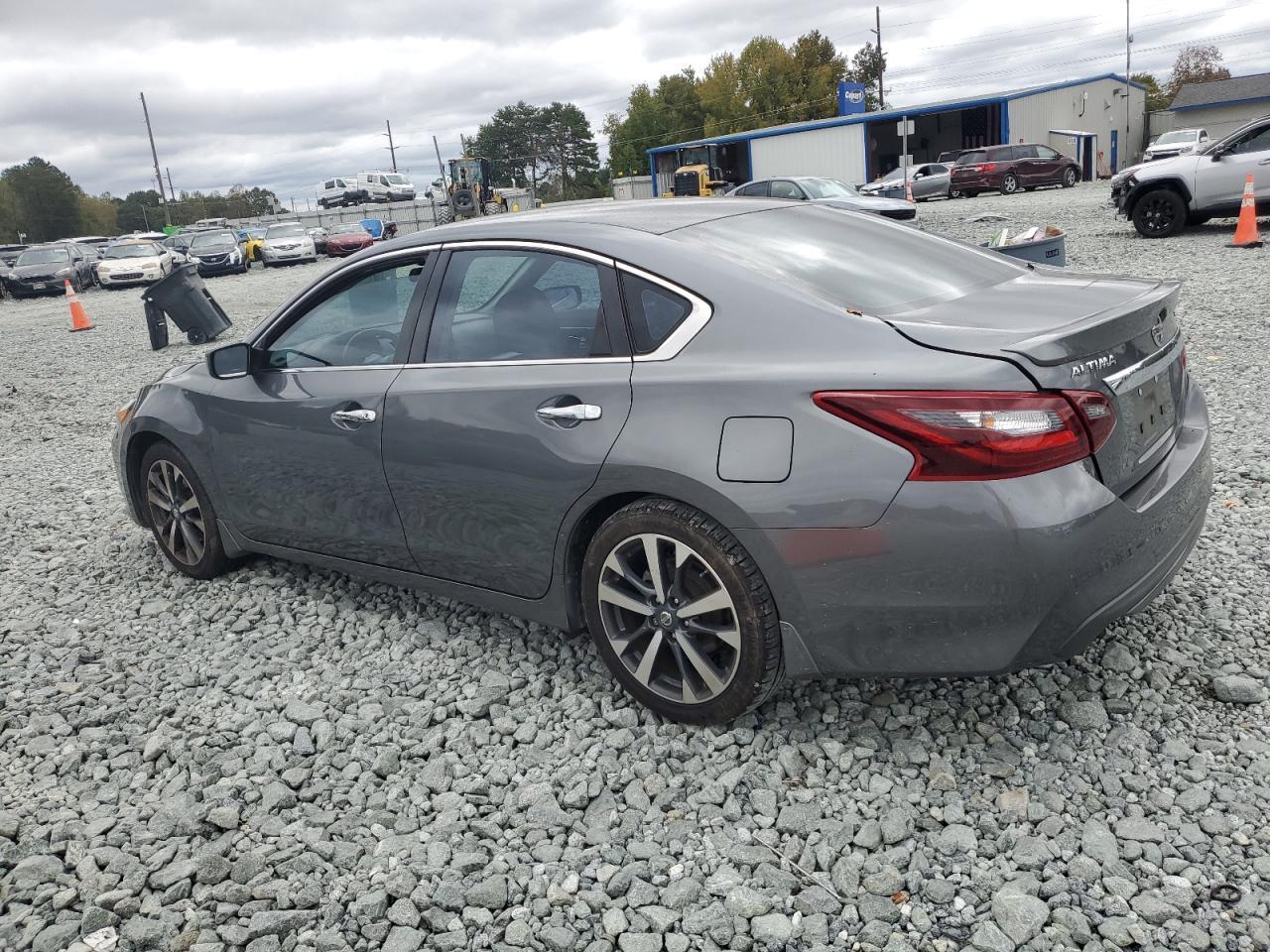 2017 NISSAN ALTIMA