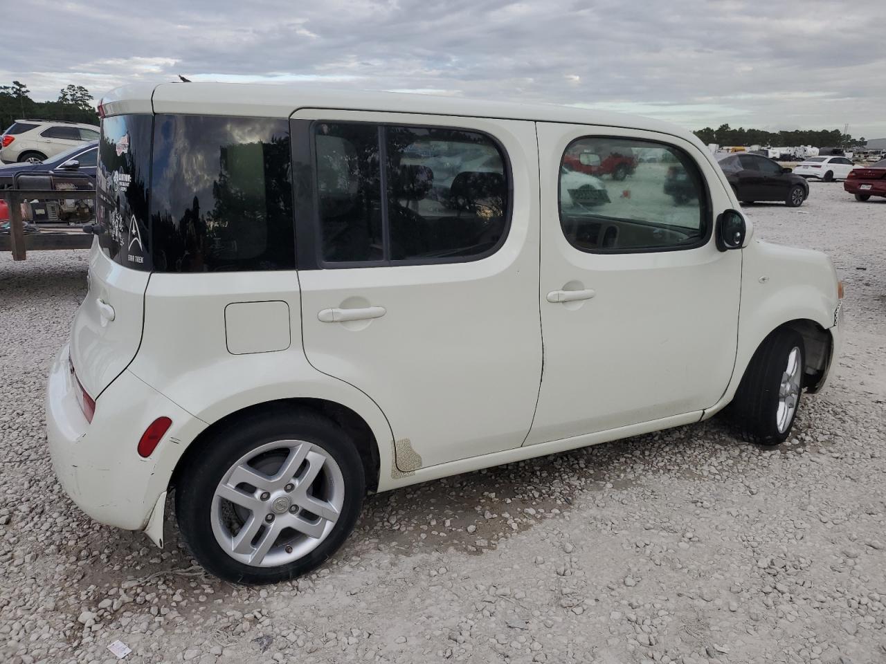 2009 NISSAN CUBE