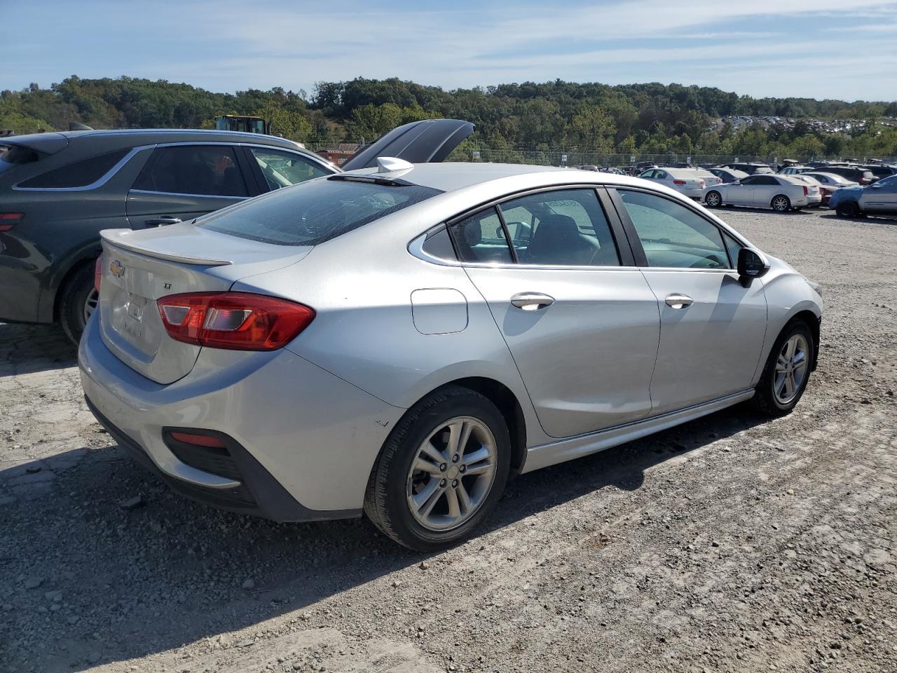2016 CHEVROLET CRUZE