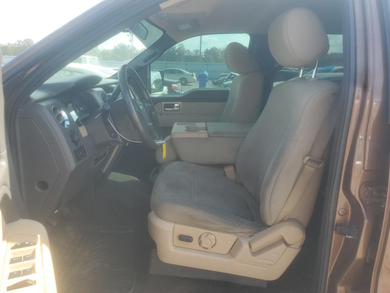 2011 FORD F-150