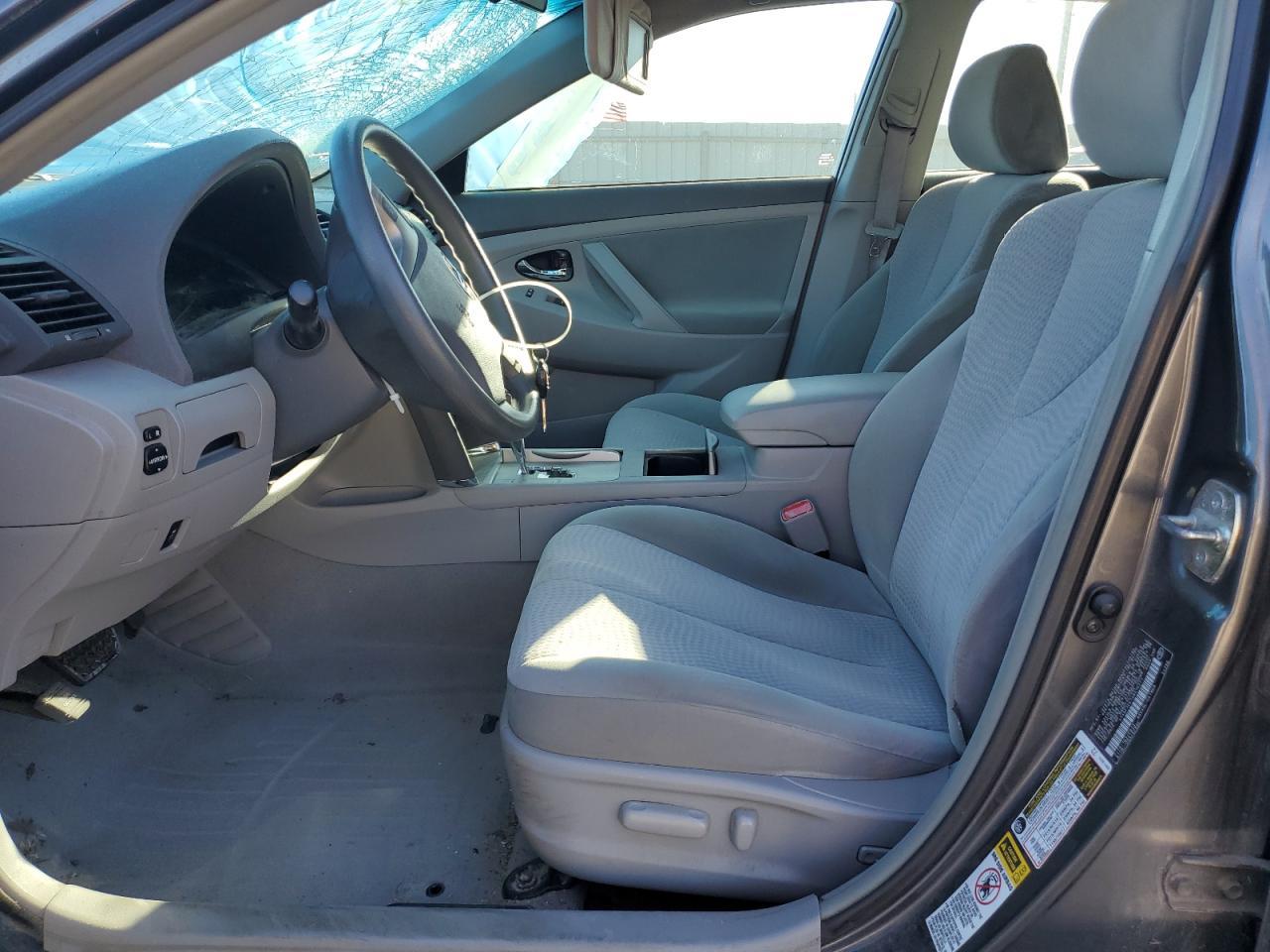 2010 TOYOTA CAMRY