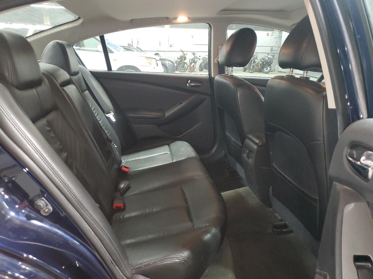 2012 NISSAN ALTIMA